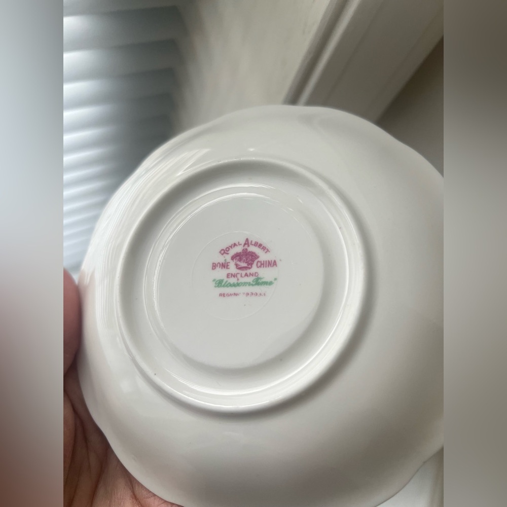 Royal Albert Bone China England Blossom Time Tea Cup & Saucer Set | Pink Blossom - Picture 7 of 7